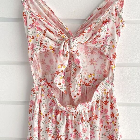 Aeropostale Printed Twist-Front Tie-Back Romper Size XS - Picture 7 of 11